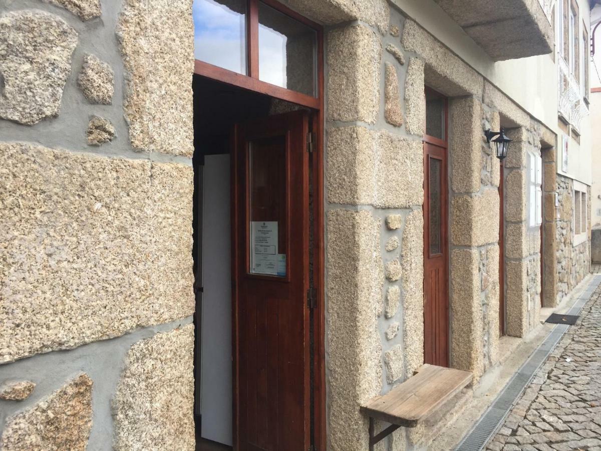 Hostal Casas Do Terreiro Seia Exterior foto