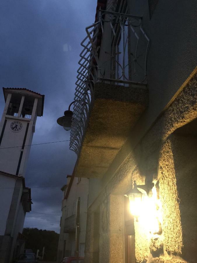 Hostal Casas Do Terreiro Seia Exterior foto