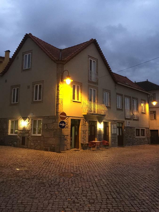 Hostal Casas Do Terreiro Seia Exterior foto